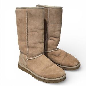 UGG‎ Australia Classic Tall Boots womens 5 / 36 Sheepskin Suede 5815 chestnut